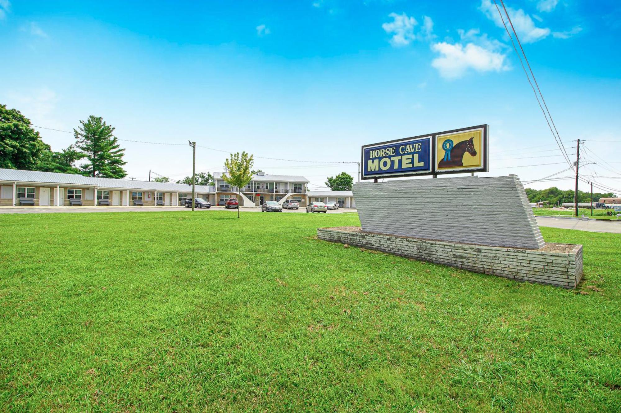 Horse Cave Motel Экстерьер фото