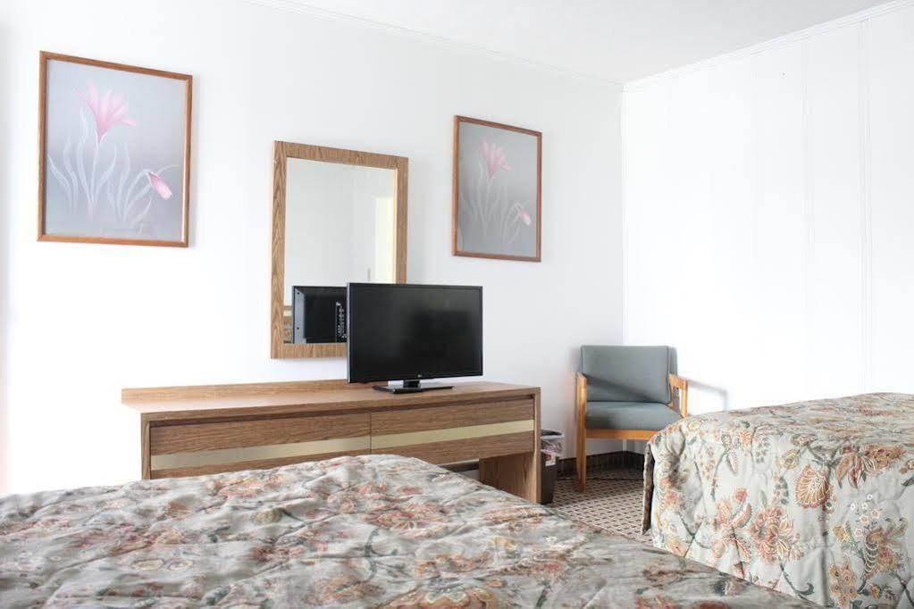 Horse Cave Motel Экстерьер фото
