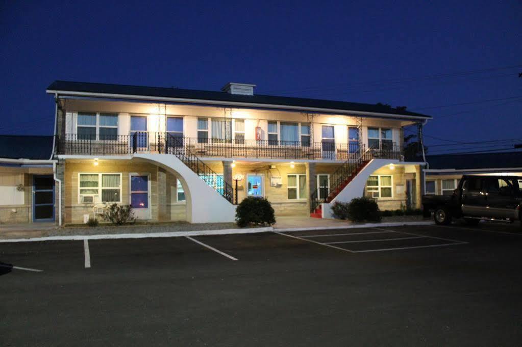 Horse Cave Motel Экстерьер фото